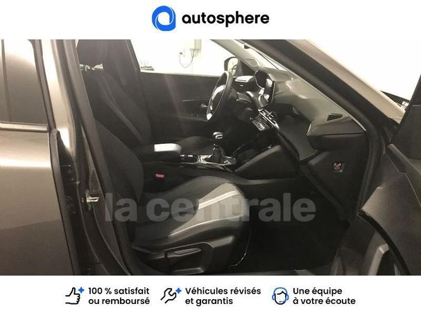 Peugeot 2008 1.2 PureTech 74 kW image number 21