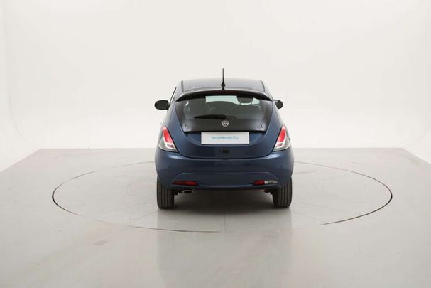 Lancia Ypsilon 51 kW image number 5