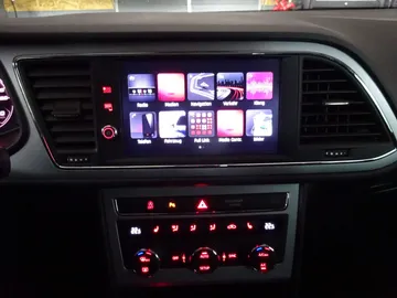 Car image 23