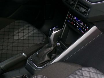 Car image 31