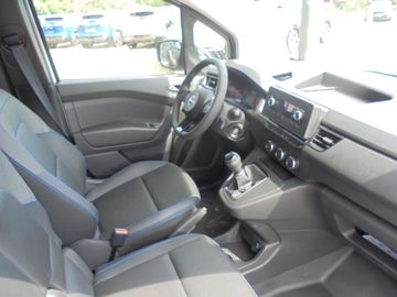 Car image 11