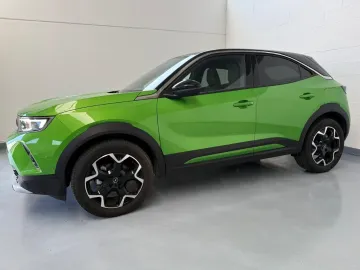 Car image 2
