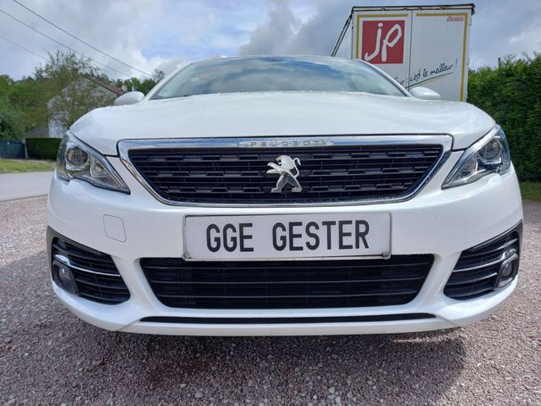 Peugeot 308 1.5 BlueHDi 130 Pack 96 kW image number 3