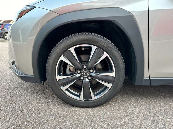 Lexus UX 250h 135 kW image number 12