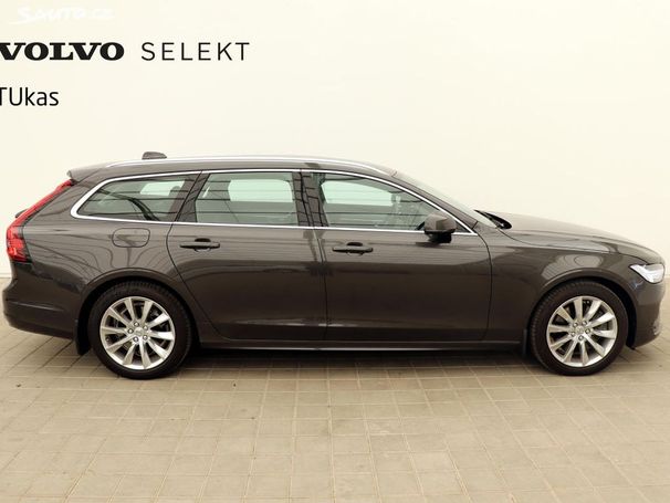 Volvo V90 B4 Momentum 145 kW image number 3