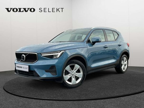 Volvo XC40 B3 Core 120 kW image number 1