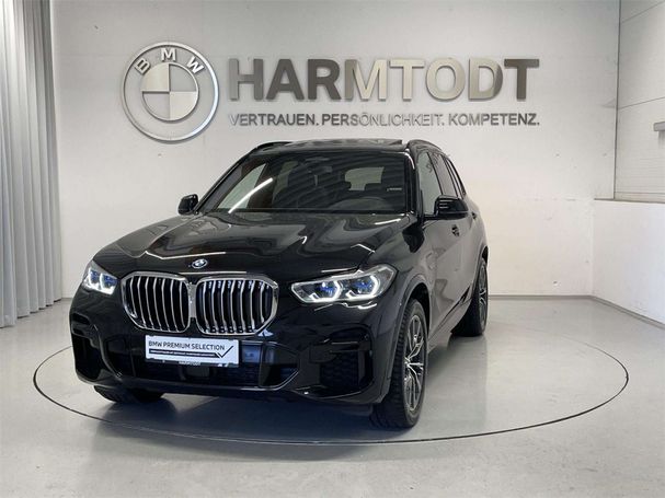 BMW X5 45e xDrive 290 kW image number 1