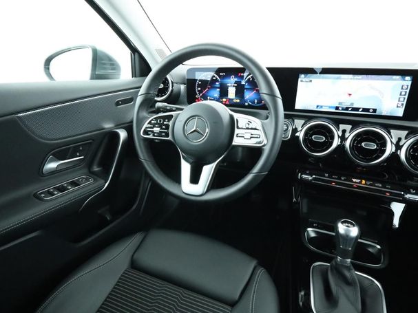 Mercedes-Benz A 180 100 kW image number 10