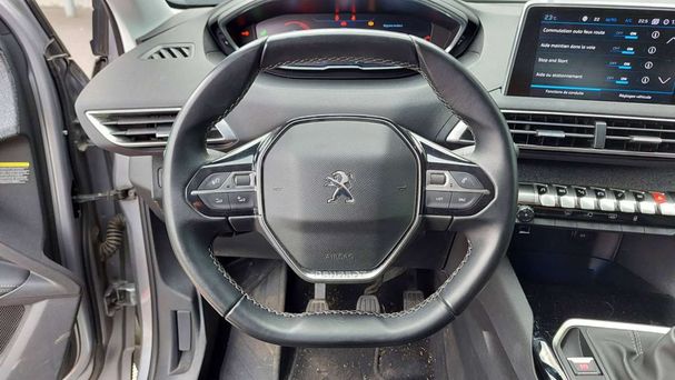 Peugeot 5008 BlueHDi 130 Allure 96 kW image number 14