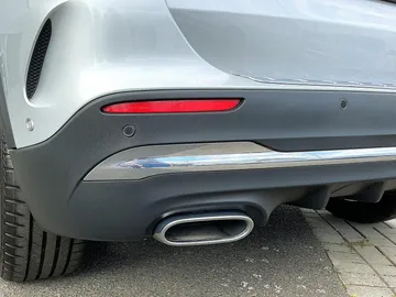Car image 49