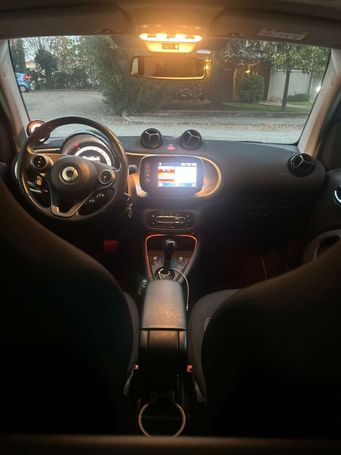 Smart ForTwo EQ 60 kW image number 15