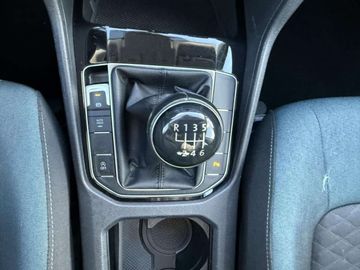 Car image 36