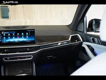 Car image 46