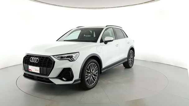 Audi Q3 45 TFSIe S tronic S-line 180 kW image number 1