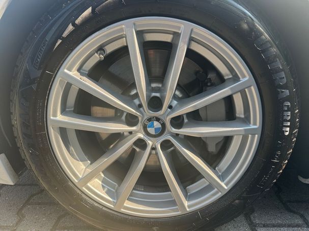 BMW 330d Touring M Sportpaket 210 kW image number 11