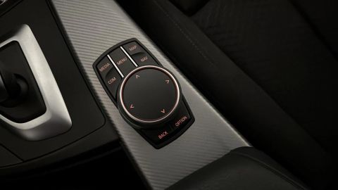 Car image 36