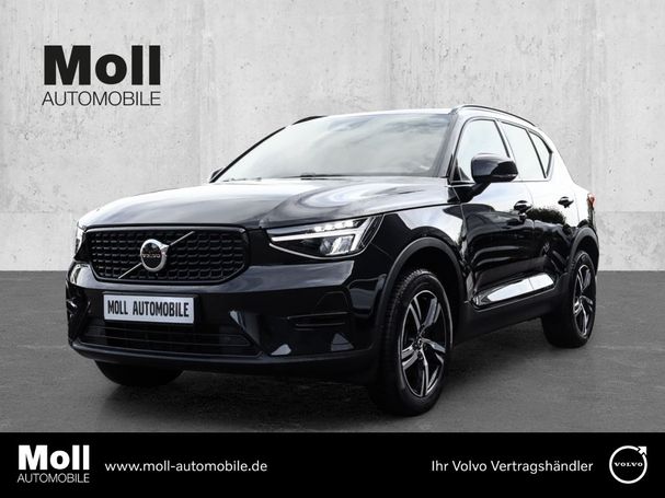 Volvo XC40 B3 Plus Dark 120 kW image number 1