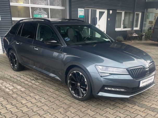 Skoda Superb Combi 2.0 TDI 4x4 DSG Sportline 140 kW image number 2