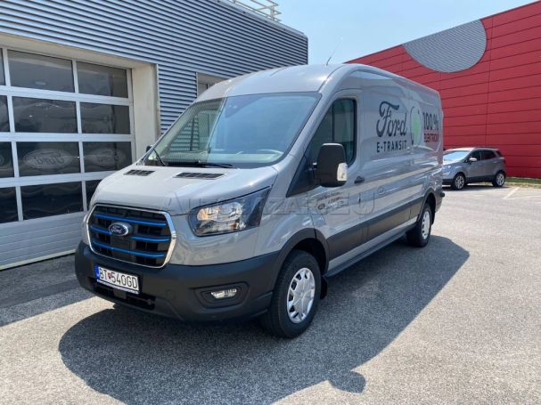 Ford E-Transit Van L3H2 Trend 135 kW image number 8