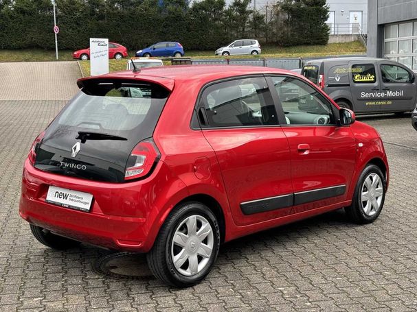 Renault Twingo SCe 75 LIMITED 54 kW image number 2