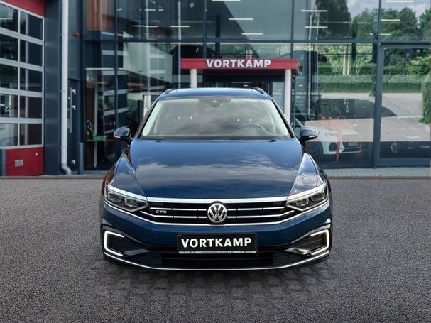 Volkswagen Passat GTE 1.4 TSI DSG 160 kW image number 3