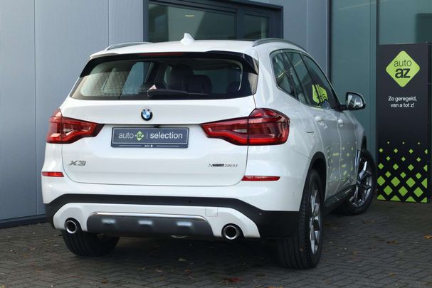 BMW X3 xDrive30i 185 kW image number 3