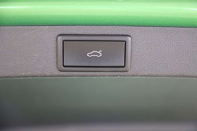 Car image 41