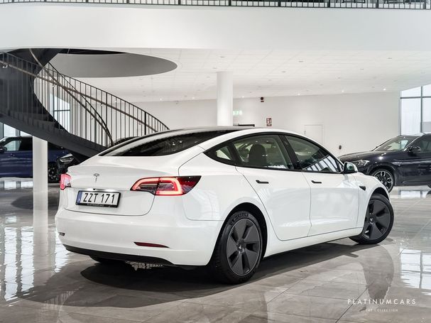 Tesla Model 3 Standard Range 208 kW image number 3