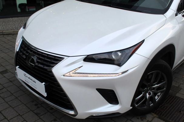 Lexus NX 300 AWD 175 kW image number 6