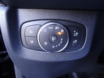 Car image 30