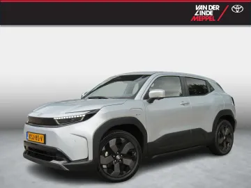 Car image 2