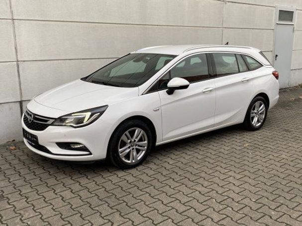 Opel Astra 1.6 D Dynamic 81 kW image number 1