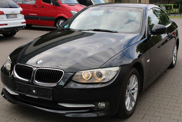 BMW 318i 105 kW image number 2