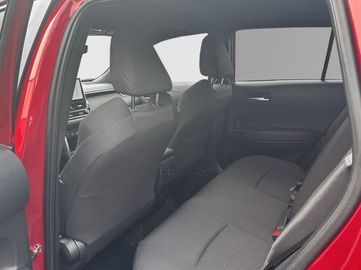 Car image 11