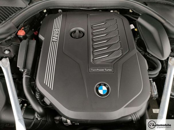 BMW 840i 250 kW image number 16