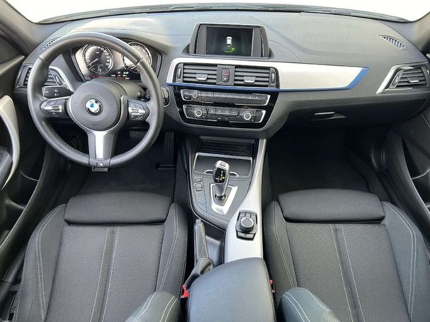 BMW 118i 100 kW image number 12