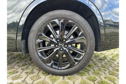 Car image 33