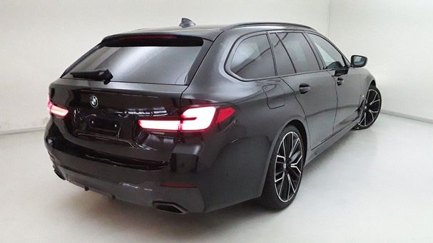 BMW 530d Touring M xDrive 210 kW image number 2