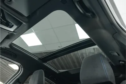Car image 45