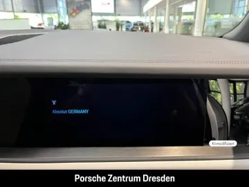 Car image 33