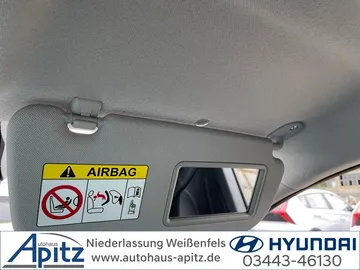 Car image 27