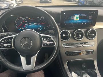 Car image 38