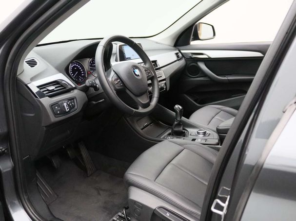 BMW X1 sDrive18i 100 kW image number 18