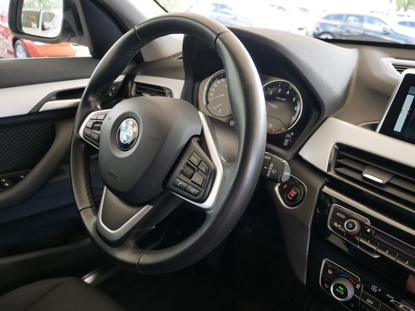 BMW X1 sDrive18i 100 kW image number 29