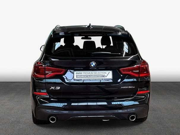 BMW X3 xDrive30e M Sport 215 kW image number 10