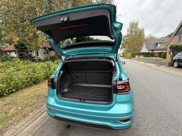 Car image 25