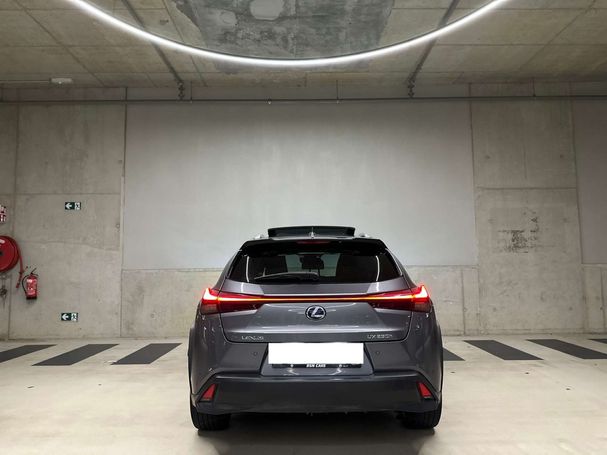 Lexus UX 250h 135 kW image number 6