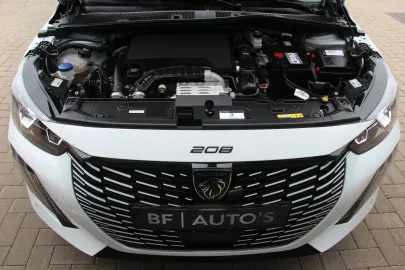 Car image 37