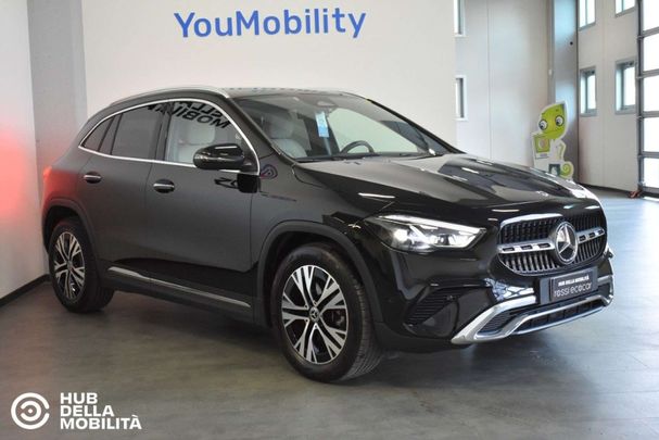 Mercedes-Benz GLA 180 d 85 kW image number 2