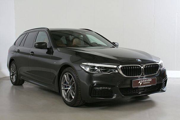 BMW 530d Touring xDrive 195 kW image number 2